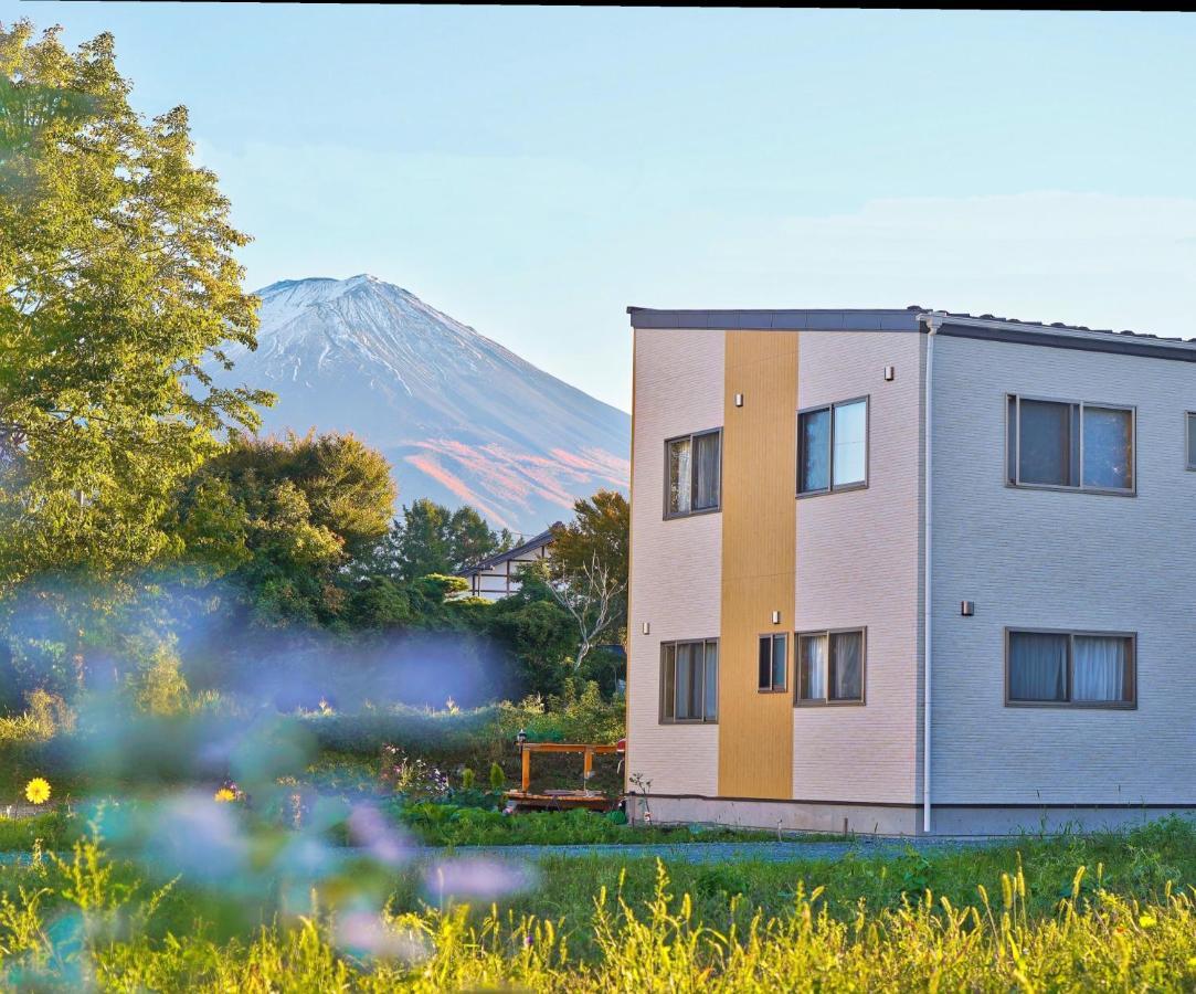ヴィラ山間堂grandvilla Mt Fuji View Bbq Bonfire Annovillas Sankando Fujikawaguchiko Bagian luar foto